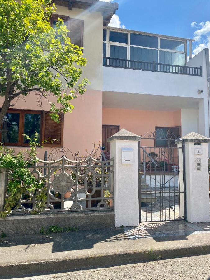 Casa Dei Giunchi Hotel ออลเบีย ภายนอก รูปภาพ